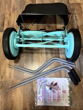 1304-14gc American Lawn Mower Company 14-inch 5-blade Push Reel Mint
