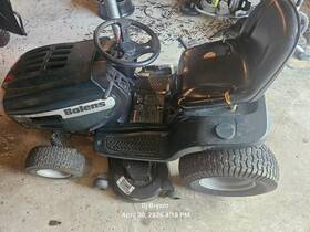 14ag808h163 Bolens Garden Tractor Pickup In Elkton Maryland - Zip Code 21921