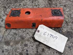 C17717 Case Ingersoll Used Lh Engine Mount Plate For Kohler Models