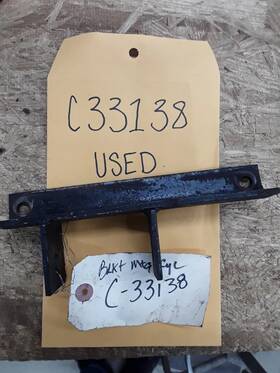 C33138 Case Ingersoll Used Lift Cylinder Mtg Bracket