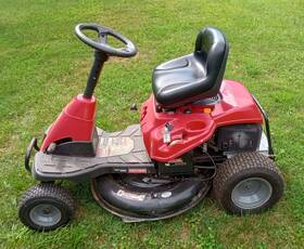 247.25000 Craftsman Used. 30 Inch Rear Engine Riding Mower. Built By Mtd. Local Pickup Only