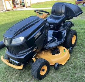 8200 Craftsman Lawn Mower Pro Series 10 Degree Turn Radius 140 Hours Of Use