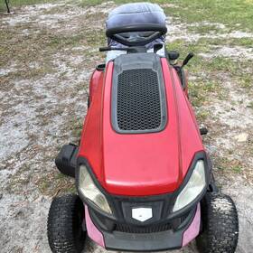 917.203900 Craftsman Riding Lawnmower