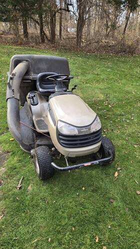 Craftsman 917.28713 Lawn Tractor And Trailer