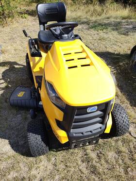 285-843 Cub Cadet 2021 18 Hp 42 Inch