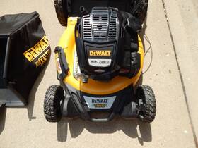 Dewalt Dw12avp2r3739 21 Inch Gas Powered High Wheel Self-propelled Lawn Mower Rwd