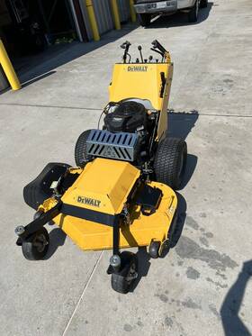 Dxghw48p Dewalt Hw48 48 In Kawasaki Engine Commercial Hydro-walk Mower Local Pickup