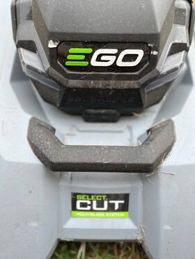 Lm2132sp-2 Ego Power 56-volt Self-propelled Lawn Mower 2 4.0ah Batteries