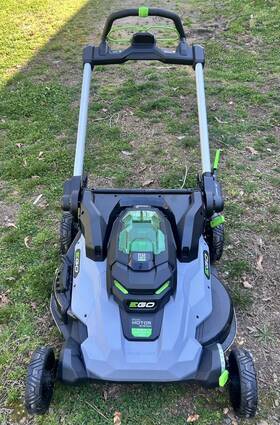 Lm3000sp Ego Used Once Power 1300 56v 30 Inch Self-propelled Lawn Mower 2 6.0ah Batteries Lm3000sp Ego Used Once Power 1300 56v 30 Inch Self-propelled Lawn Mower 2 6.0ah Batteries