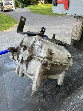 H700-079 Exmark Peerless Walk Behind Transmission Metro Scag Bobcat