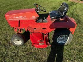 43781 Gravely Professional 18g Tractor 18 G 50 Inch Mower Deck 40 Snow Blower