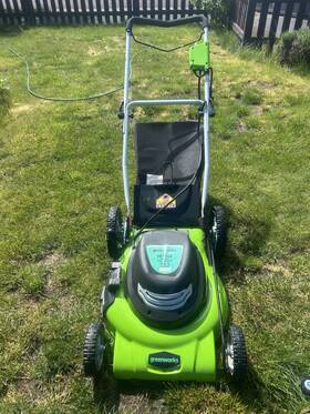 25112a Greenworks 20-inch Corded Electric Lawn Mower Grass Catcher Adjustable Height