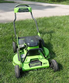 82lm30s Greenworks Commercial Optimus 30 Inch Self Propelled Mower