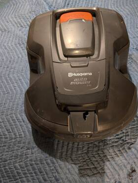 Husqvarna 67 12 Automower 310 Robotic Lawnmower With Dock And Accessories