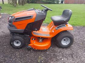 96045005901 Husqvarna 42 Inch Rideing Mower