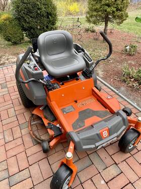 967271501-00 Husqvarna Z246 Zero Turn Mower