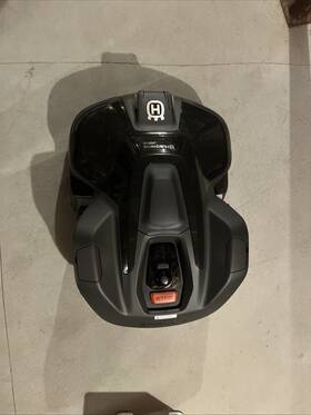 970727601 Husqvarna Automower 440 Iq