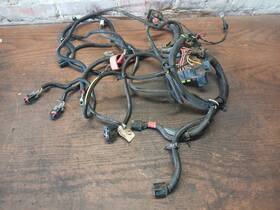 Am141011 John Deere Z445 Wire Harness And Light 101563
