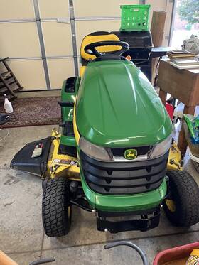 Bm21896 John Deere Deer X300 Lawn Mower