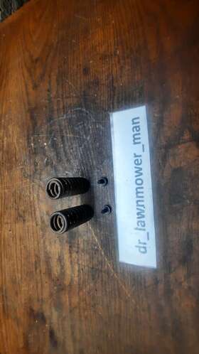 Gx20486 John Deere Seat Suspension Compression Spring D100
