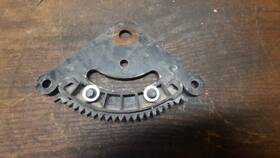 Gx25785 John Deere Sector Gear D140 Series