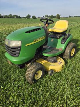 L500 John Deere 5 Speed Manuel Lawn Mower Tractor
