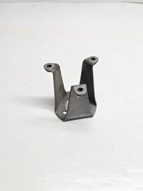 M140247 John Deere X324 Kawasaki Engine Screen Spacer