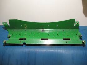 M172472 John Deere Z225 Footrest Plate