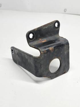 M172884 John Deere X324 Bracket
