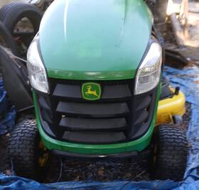 Mre21 John Deere Riding Lawn Mowers Used