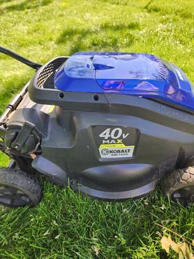 Km-1640 Kobalt 40-volt Max 16 Inch Cordless Push Lawn Mower 4 Ah 1-battery Included