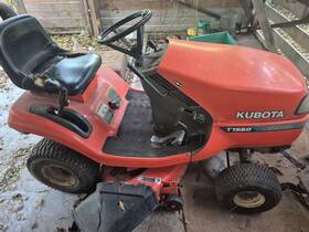 1560 Kubota Riding Lawn Mowers 14 Hp 42 In Deck