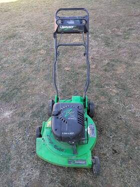 10519 Lawn-boy Gold Series Powerful 6 Hp Briggs Engine 4 Cycle Self Drive Mower