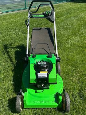 M21s-715 Lawn-boy Vintage Commercial M Series 2-cycle Self Propelled Mower