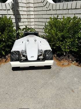 Mammotion 976152580193 Luba 1 Awd 5000 Robotic Lawn Mower For 1.25 Acre 5000m Used