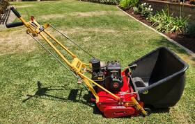 20-3rb-7 Mclane 20 Inch Self-propelled Front Throw Reel Mower With Grass Catcher 3hp Engine