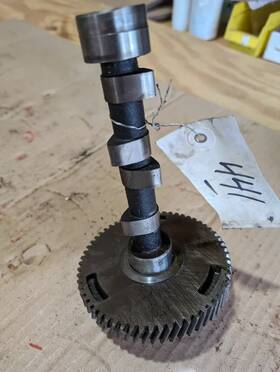 105-0332 Onan 170-3140 Used Camshaft And Gear