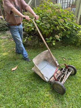 2416 Pennsylvania Quality Vintage Reel Lawn Mower Grass Catcher Works Antique Pu
