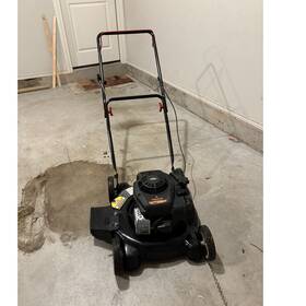11a-99fb762 Remington 20in Gas Walk-behind Lawn Mower 125cc Side Discharge Black