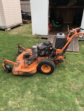 Swzt-48-17fc Scag 48 Inch Hydro Walk Behind Needs Deck Repair