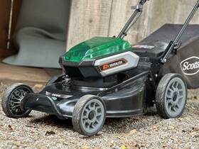 60062s Scotts 21 Inch 62v Cordless Walk-behind Lawn Mower - Green/black