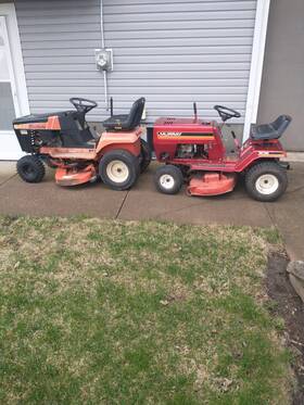5216 Simplicity Riding Mower With Deck And Snowblower