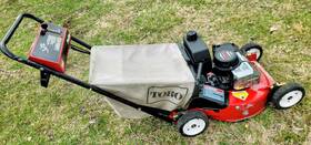 22043 Toro Commercial Self Propelled Mower With 3 Speed Transmission
