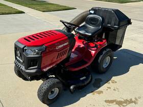 13a878bsa23 Troy Bilt Troy-bilt Bronco 42 Riding Mower With Bagger Attachment