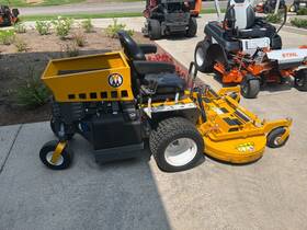B27i Walker 48 Inch Zero Turn Mower Cherry