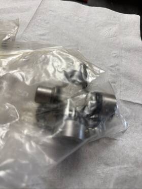 38478 Woods U-joint Missing A Cap D4