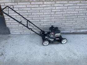 P510 Yard Machine Lawn Mower