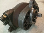John Deere 3235B Reel Mower AMT2612 Hydraulic Motor, Pump. Fixed Price $175.00.