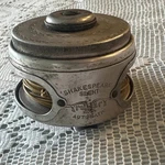 Vintage Shakespeare Silent Tru-art Fishing Reel Made Usa Model 1863. Fixed Price $23.00.