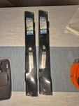 QTY/2 21-1/2" Arnold 490-110-0134 3-IN-1 Mower Blade 42" Cut John Deere GX22151. Fixed Price $33.60.
